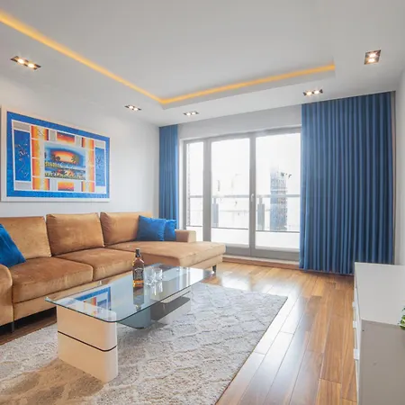 Апартаменты Apartament Amber Centrum Z Basenem *