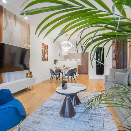 Apartament Amber Centrum Z Basenem Διαμέρισμα *