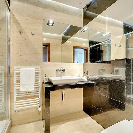 Апартаменты Apartament Amber Centrum Z Basenem