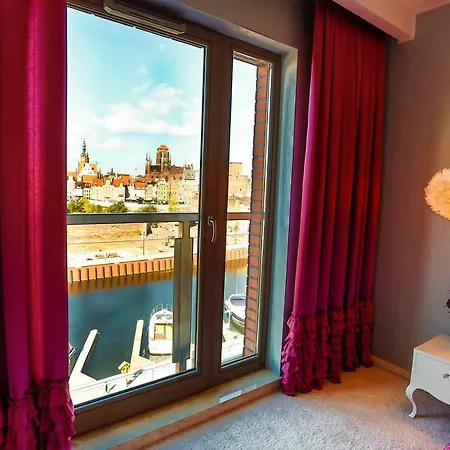 דירה Apartament Amber Centrum Z Basenem