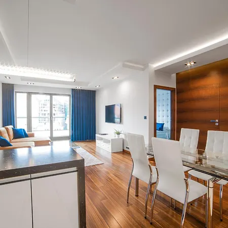 Apartament Amber Centrum Z Basenem גדנסק